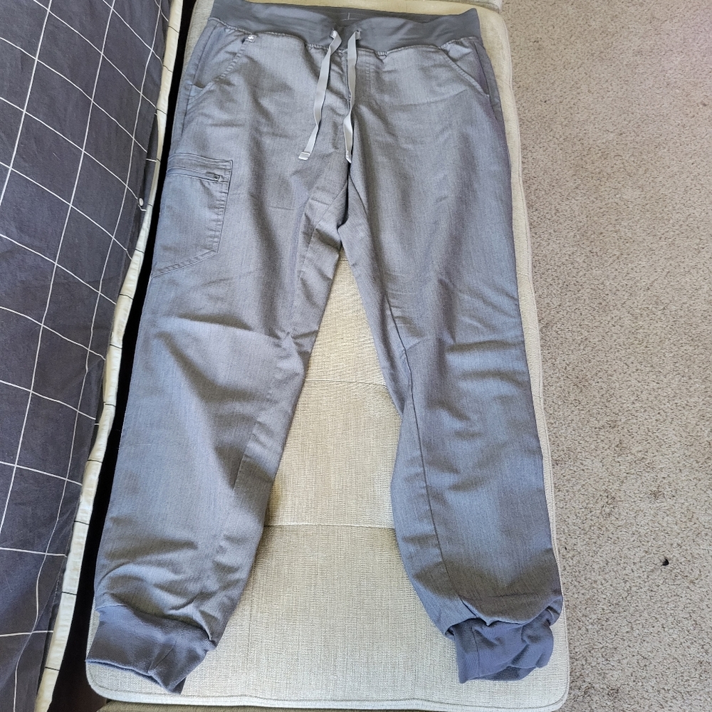 M figs jogger pants
